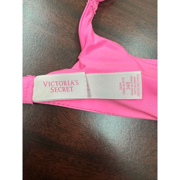 Victoria’s Secret Hot Pink Demi Bra Size 34B - Picture 6 of 8